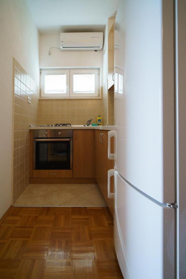Apartment “Bel Ponte” Komarna Esterno foto