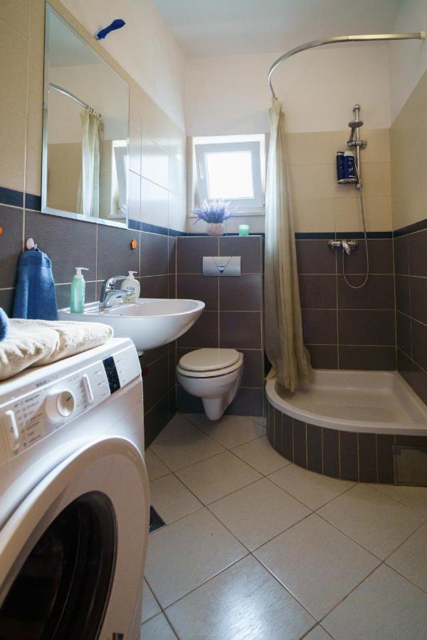 Apartment “Bel Ponte” Komarna Esterno foto